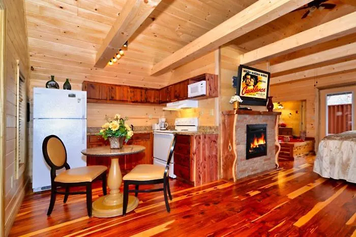 Mountain Love Nest